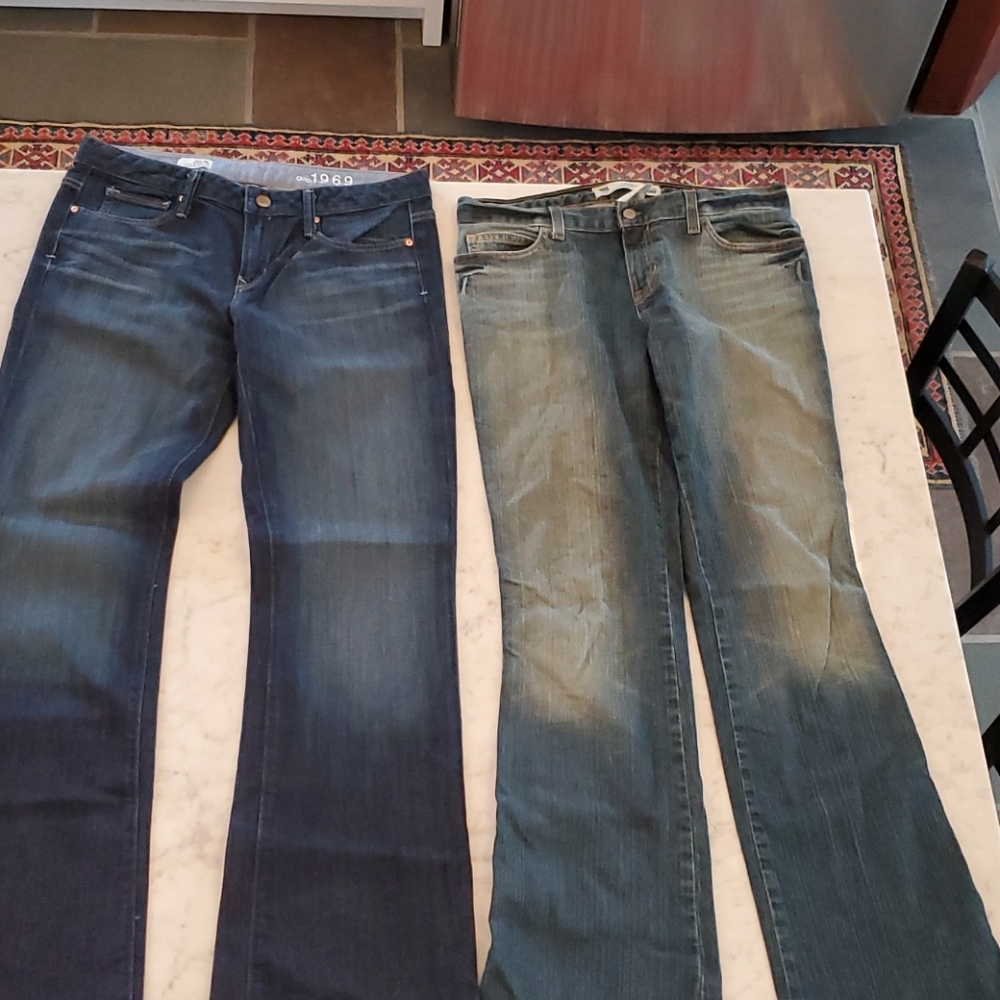 2 pairs Gap size 8 long jeans. Boot cut.